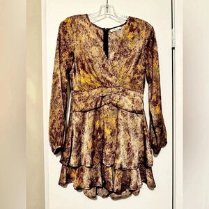 Illa Illa brown romper size S